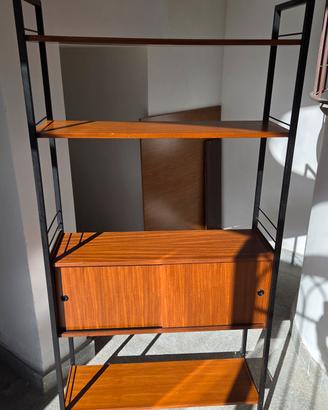 Libreria stile scandinavo originale
