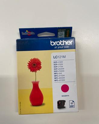 Cartuccia Brother LC 121 M
