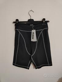 Guess pantaloncini corti originali taglia S, Nuovi