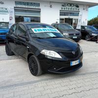 Lancia Ypsilon 1.0 FireFly 5 porte S&S Hybrid Ecoc