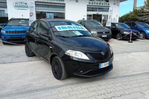 Lancia Ypsilon 1.0 FireFly 5 porte S&S Hybrid Ecoc