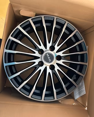 4 cerchi Nuovi 17 Audi A3 Q2 Q3 TT A4 A6