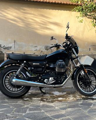 Moto Guzzi V9 roamer