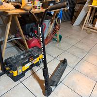 monopattino freestyle