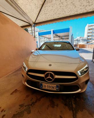 Mercedes A180 d BUSINESS EXTRA