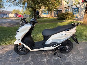 Suzuki AN 125 BURGMAN STREET