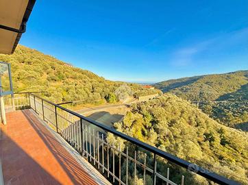 4 LOCALI A PIETRABRUNA