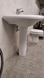 set sanitari ideal standard. wc bidet lavandino