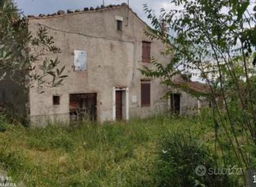 Podere da ristrutturare a Massa Marittima