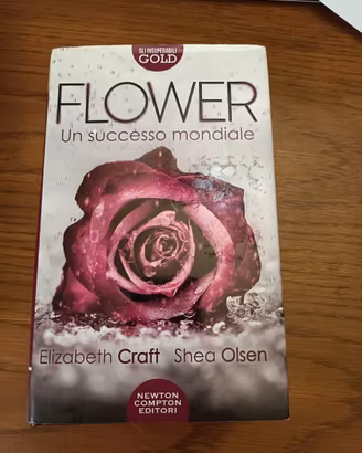 Flower di Elizabeth Craft & Shea Olsen
