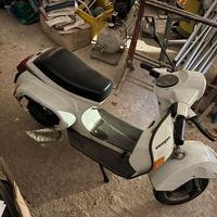 VESPA PK 50 ANNO 1986
