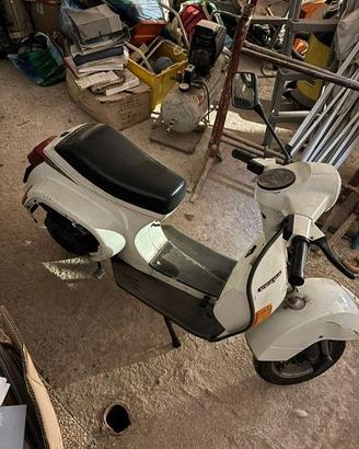 VESPA PK 50 ANNO 1986