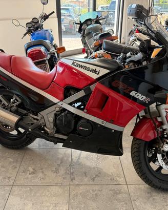 KAWASAKI GPZ 600 R - COMPLETAMENTE ORIGINALE - PEZ