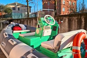 Gommone lomac carrello motore