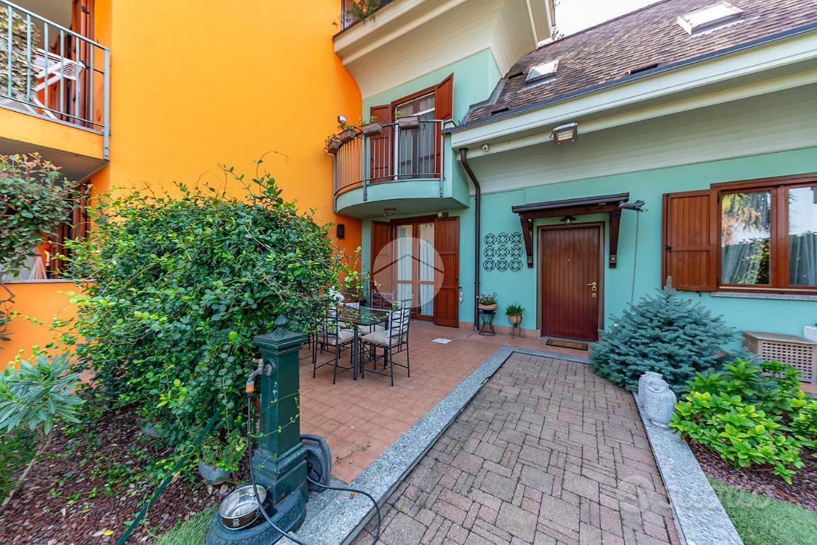 Casa – Uboldo, Ferrario - Vista 2