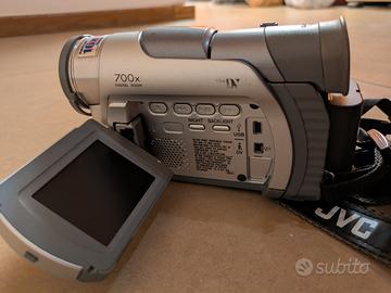 Videocamera JVC GR-D40E – MiniDV – con telecomando