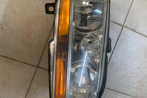 Faro fiat idea anteriore dx  anno 2005