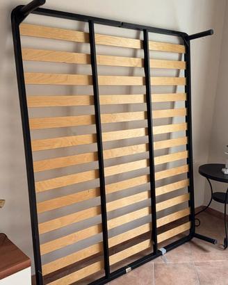 Rete matrimoniale con doghe in legno pari al nuovo