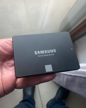 Samsung evo 4TB SSD