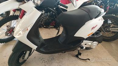 PIAGGIO ZIP 50 4t