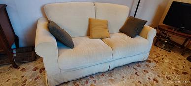 Divano letto tre posti letto matrimoniale