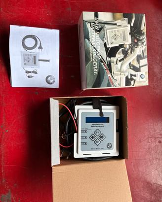 Caricabatterie/Mantenitore di carica BMW