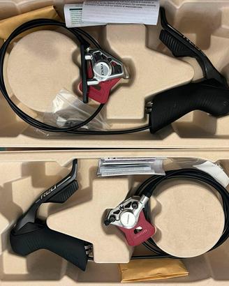 Coppia leve e pinze sram red e1 nuove