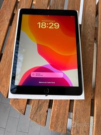 IPAD 7ª generazione 32GB WiFi+Cellular con tast