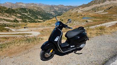 Vespa gts 300 hpe supertech 