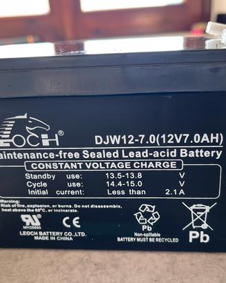Batteria Tecnoware 12V 9A usata