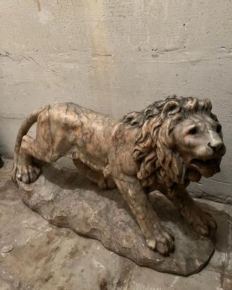 Grande scultura leone vintage in pietra