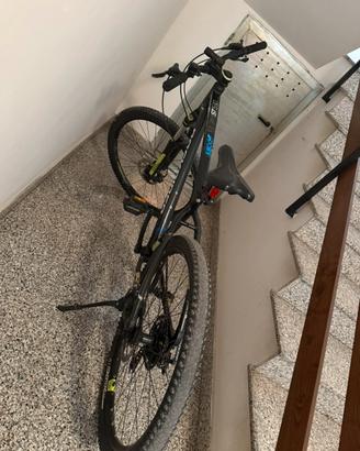 Ven bicicletta