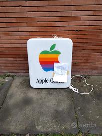 Apple Center