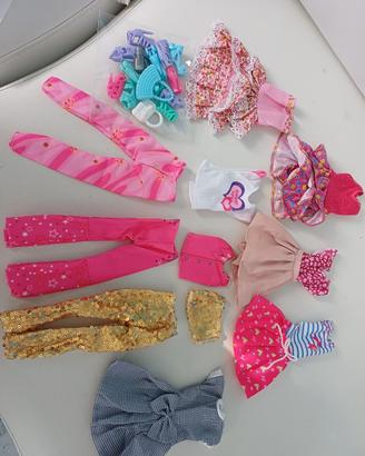 Set abiti, scarpe e accessori per Barbie