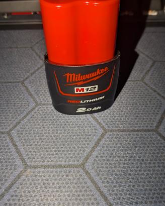 Batteria Milwaukee m12 REDLITHIUM 2.0Ah (NUOVA)