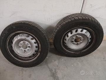 2 pneumatici 155 65 13 