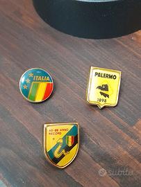 lotto di spille vintage tema calcistico 