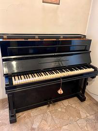 Pianoforte verticale acustico Roeseler