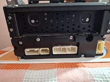AUTORADIO TOYOTA YARIS 2010 CD MP3 AUX
