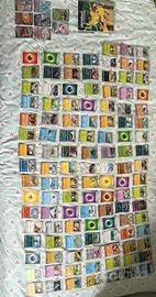 123 carte Pokemon + porta carte