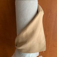 Rotolo di tessuto scamosciato