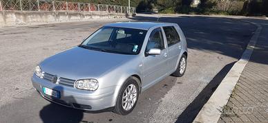 VOLKSWAGEN Golf 4ª serie - 2003