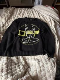 Off-White Knitwear: iconico logo Arrows sul retro.