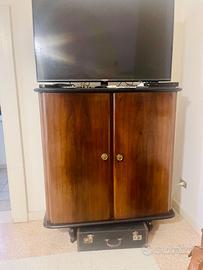 Antico mobile bar e contenitore art deco