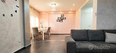 App.to ristrutturato con box - Zona semicentrale