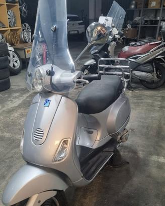 Vespa 150