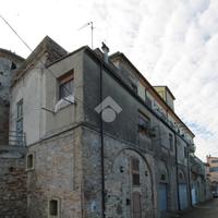 CASA SEMINDIPENDENTE A CASTELLALTO