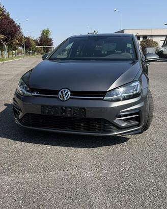 GOLF 7.5 r line