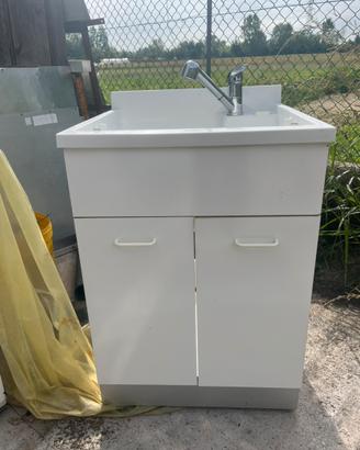 Lavatoio montegrappa 60x60 in plastica