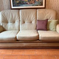 Divano da 3 e 2 poltrone pelle beige e